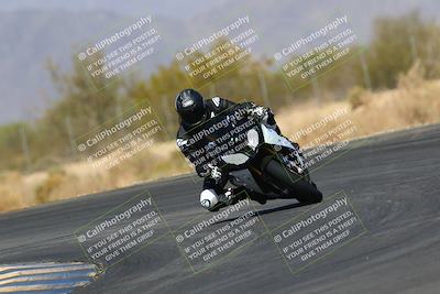 media/Mar-28-2022-Superbike Trackdays (Mon) [[b8603d0f67]]/Open Track Time/Turn 7/